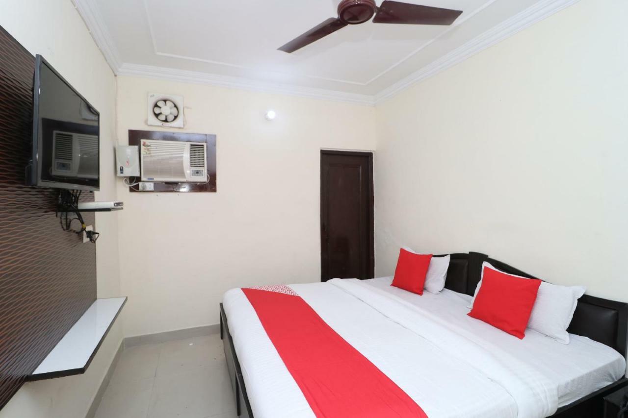 Oyo 37721 Hotel Kings Pathānkot Exterior foto
