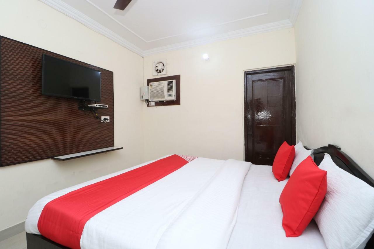 Oyo 37721 Hotel Kings Pathānkot Exterior foto